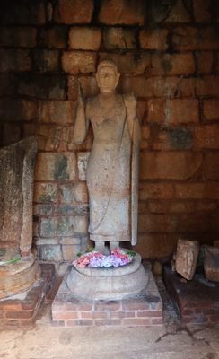 NALANDA GEDIGE